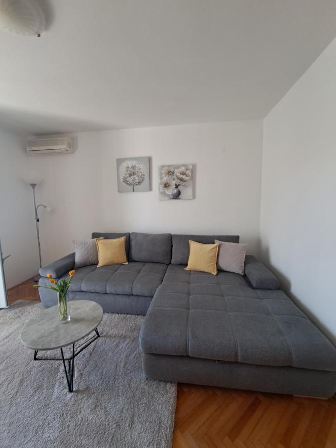 Apartments Marija ブレラ エクステリア 写真